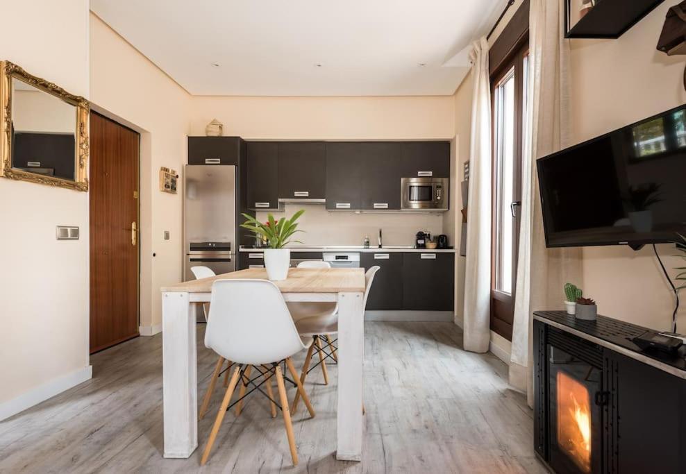 Atico Con Terraza Y Chimenea Junto A Universidad Alcalá de Henares Eksteriør bilde