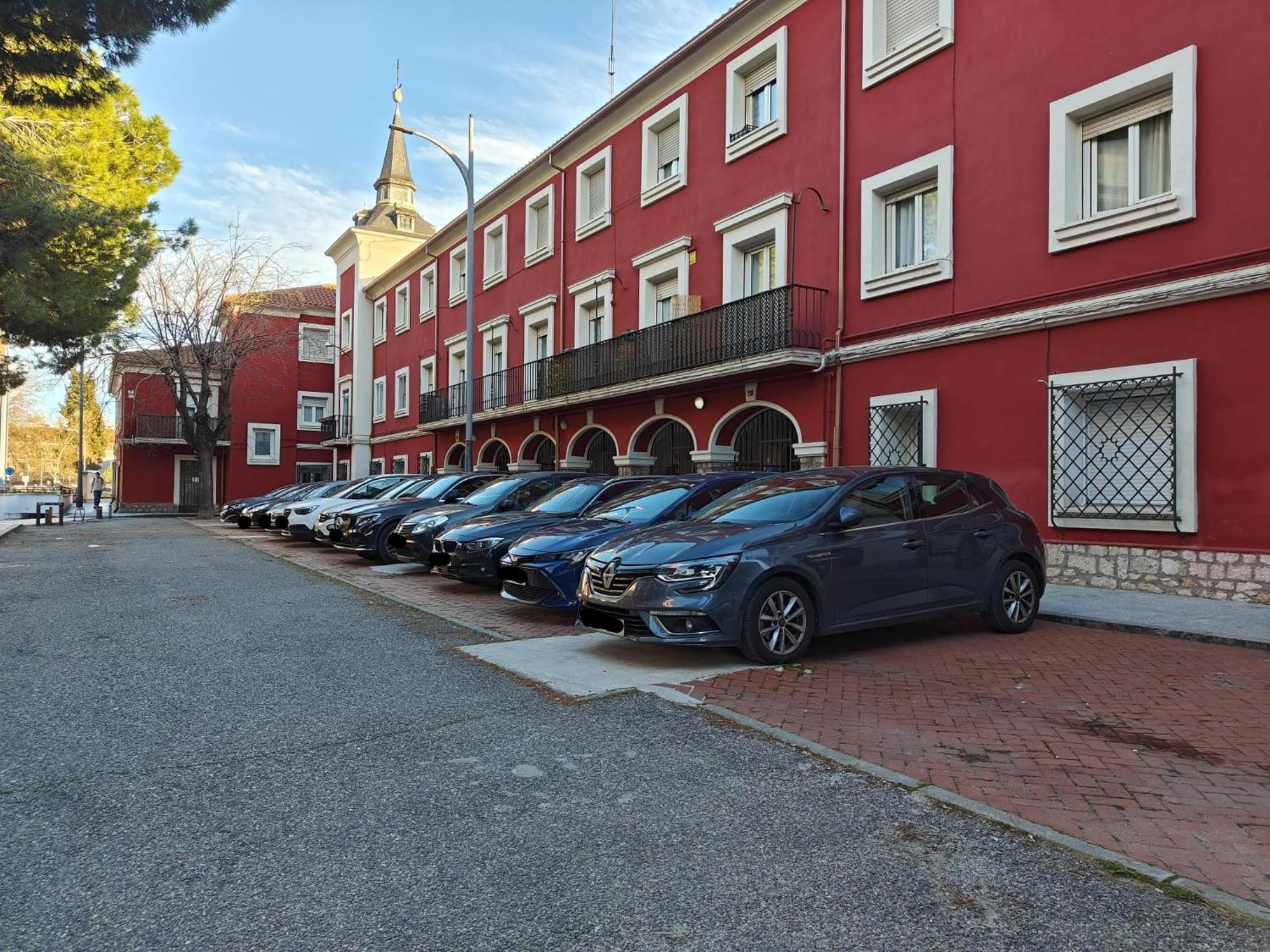 Atico Con Terraza Y Chimenea Junto A Universidad Alcalá de Henares Eksteriør bilde